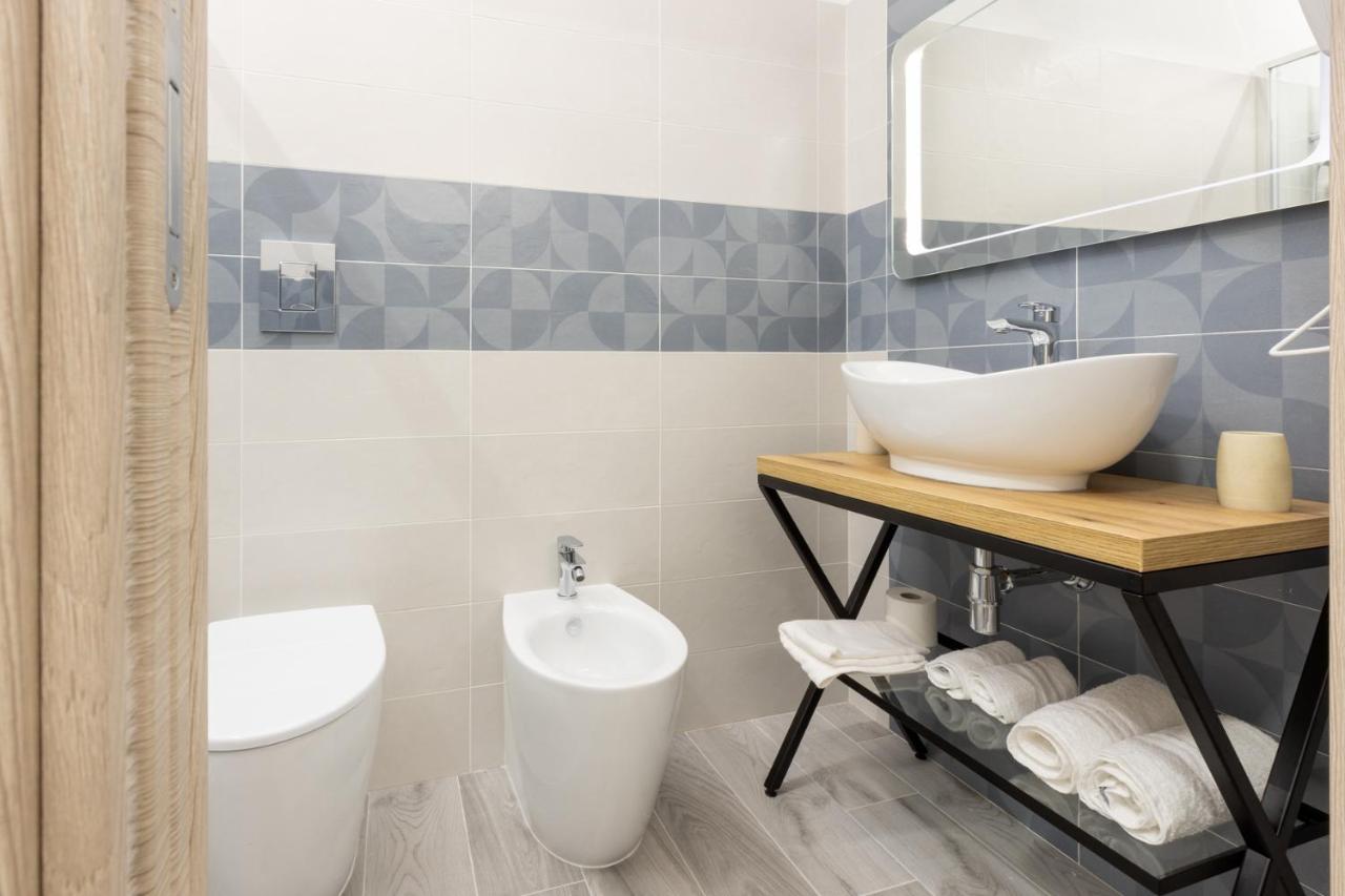Deledda Home カリアリ エクステリア 写真