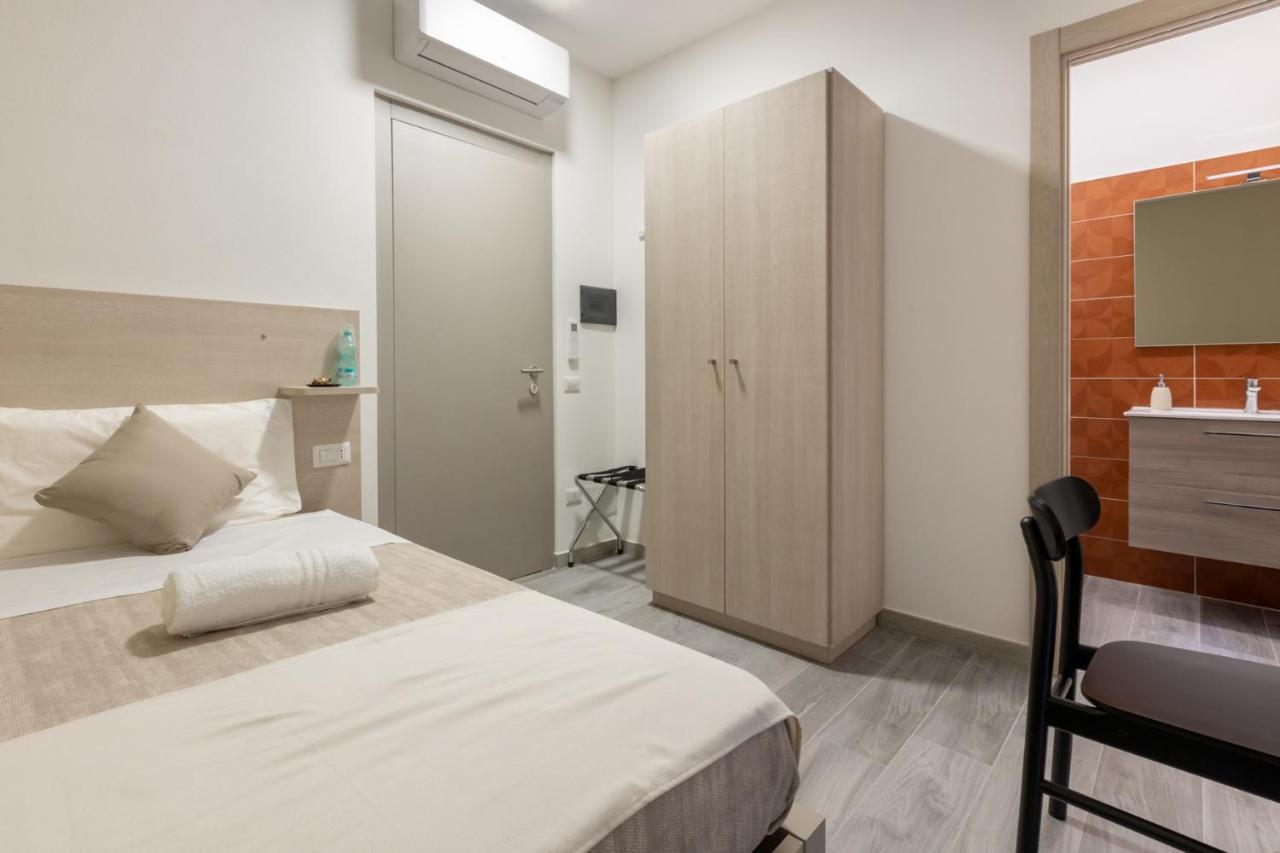 Deledda Home カリアリ エクステリア 写真
