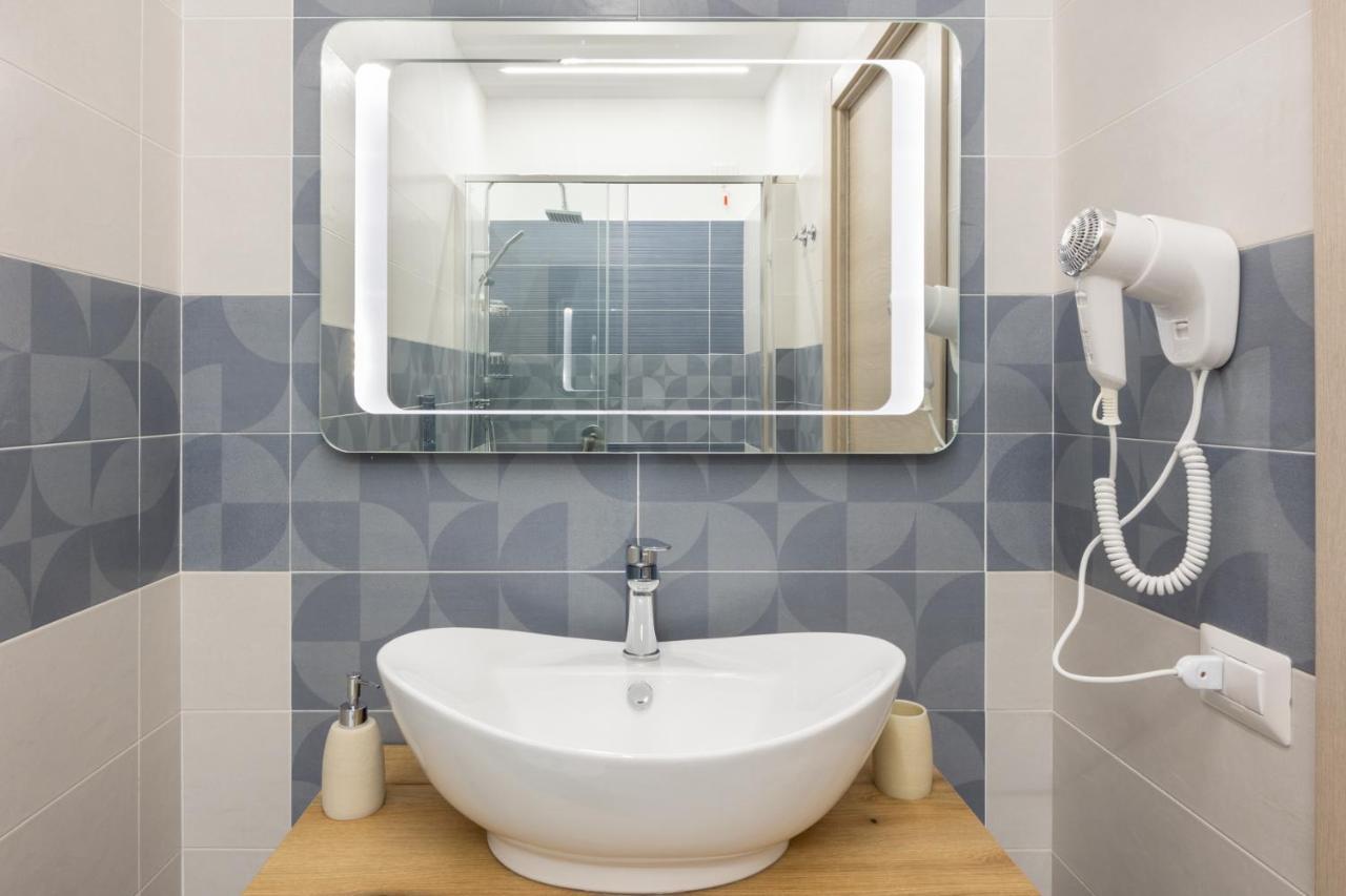 Deledda Home カリアリ エクステリア 写真